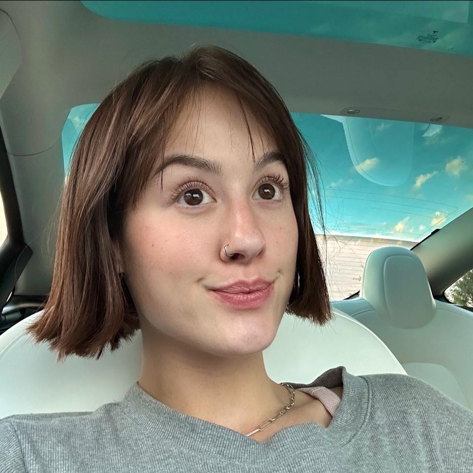 Jules Ari: Complete Bio, Age, Net Worth & Career 2025