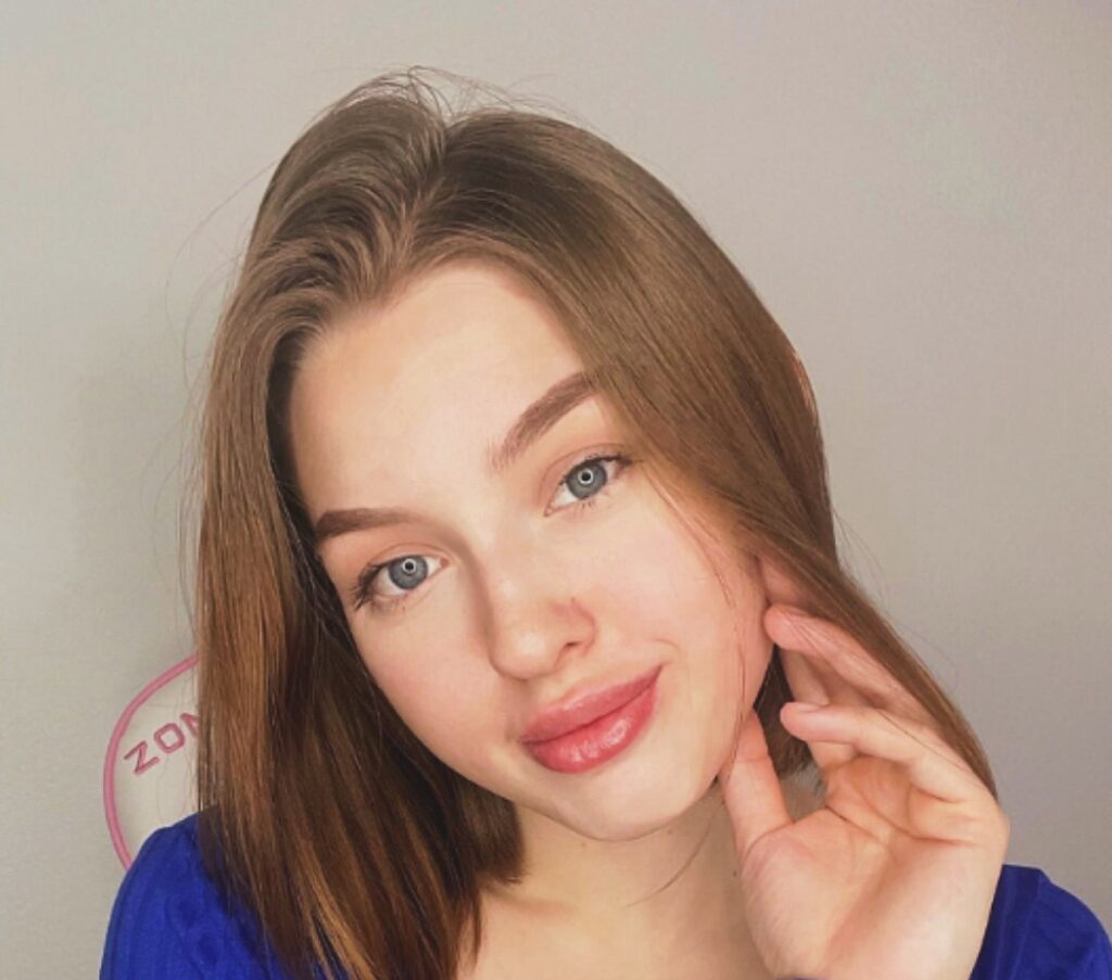 HoneySasha Biography, Net Worth, Career & Life 2025