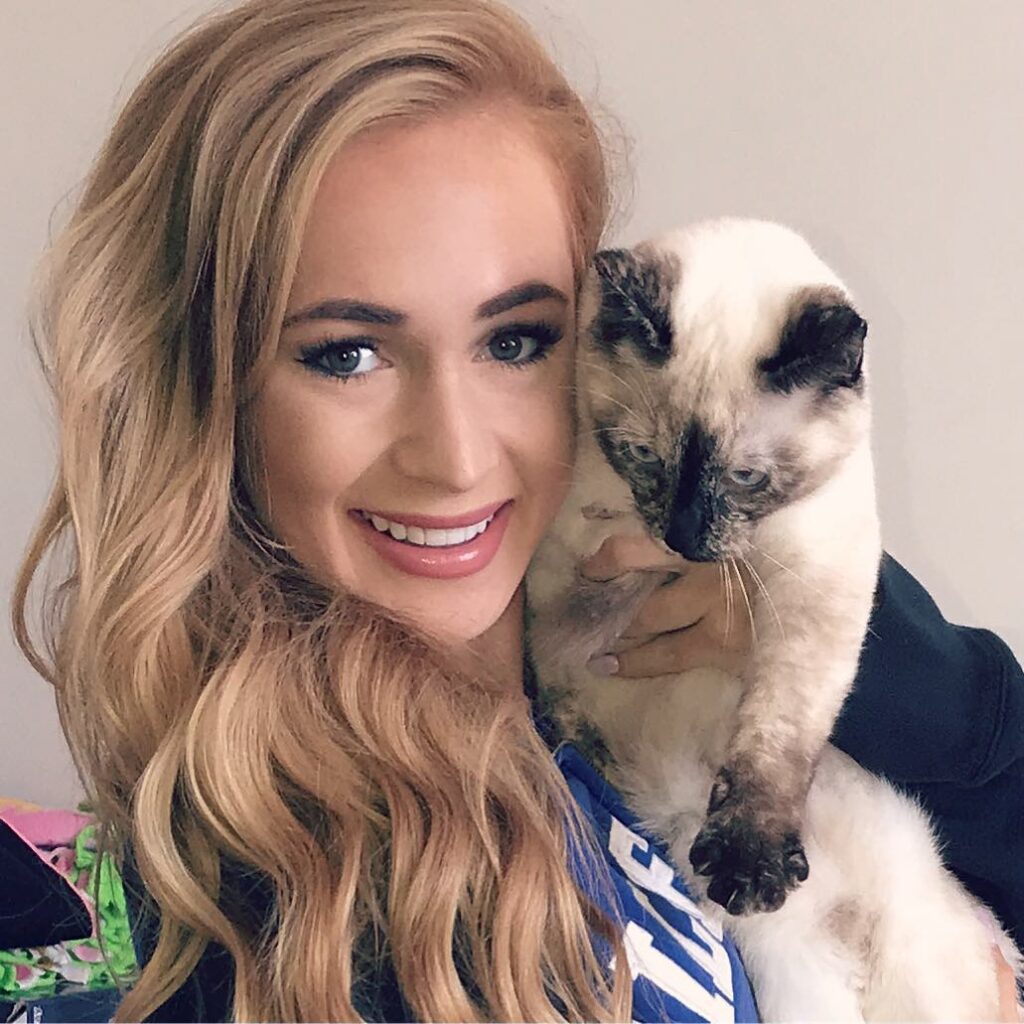 Sophie Delynn: Bio, Net Worth, Age & Career 2025